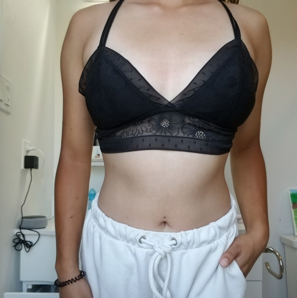 Aerie bralette - Picture 2 of 3